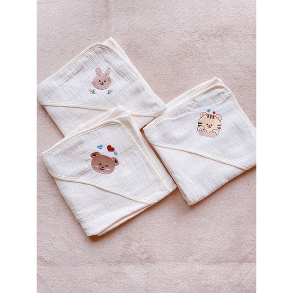 Chăn muslin cao cấp 6 lớp thêu mềm mại 100x110cm [ babyboo]