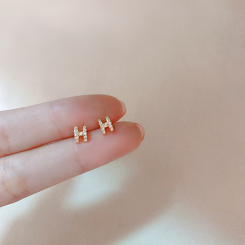 Hoa tai chữ H đính đá thời trang dành cho nữ