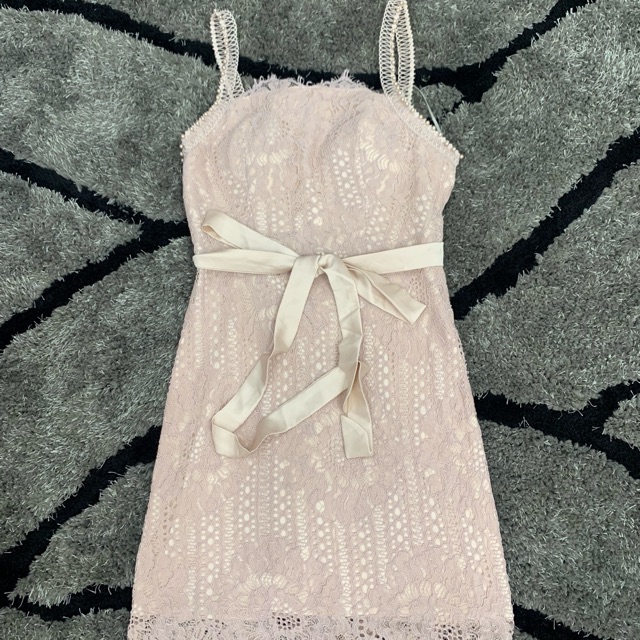 Váy dungbiez ccghxhgvdivyjcubcgvcjvchvchvcccjggvhhvgvjfgbgfdhffvfffuffghfgffchchjcggjjcdhhfgjfyggcfh