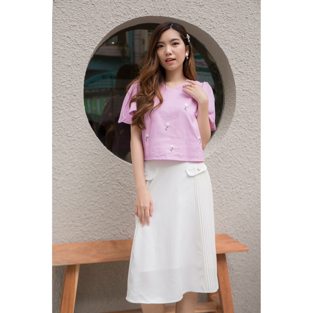 Jenny Le - Áo linen thêu tay cúc họa mi Daisy Top JL119