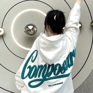 Áo hoodies lót nỉ gắn hình hoạ tiết
