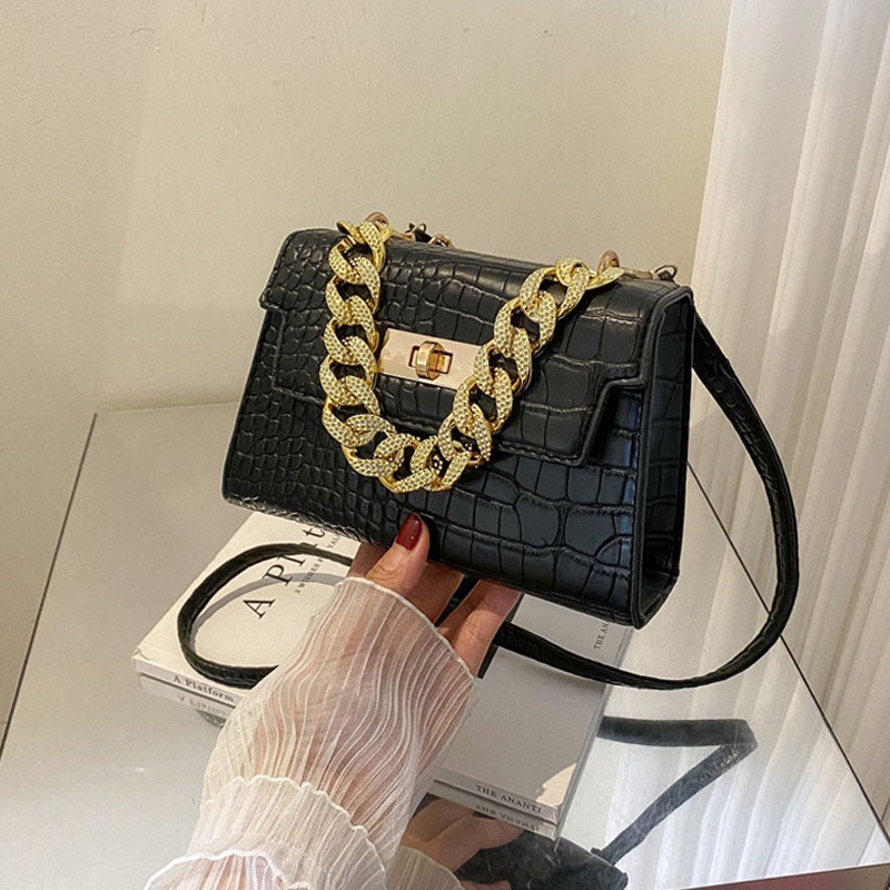 Túi Xách Đeo Vai Hình Vuông Nhỏ Cầm Tay Họa Tiết Da Cá Sấu Có Dây Xích Đa Năng Đơn Giản Và