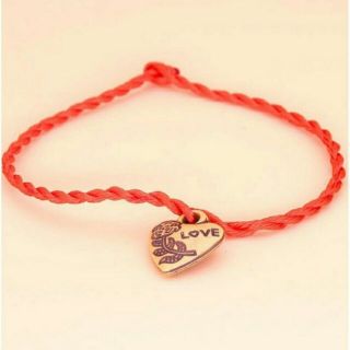 (deal 1k) vòng tay chỉ đỏ may mắn