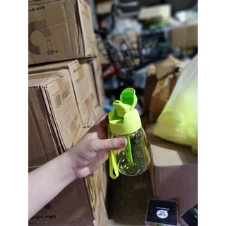 Bình nước, hộp Tupperware