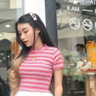 Áo kiểu croptop SỌC cut-out