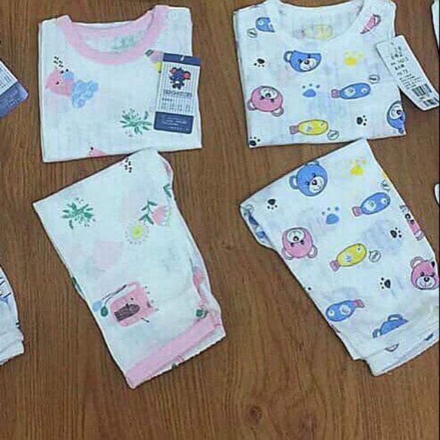 Combo sỉ bộ + tất hài