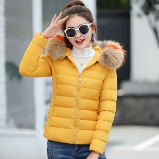 Phao dáng ngắn có mũ lông nữ