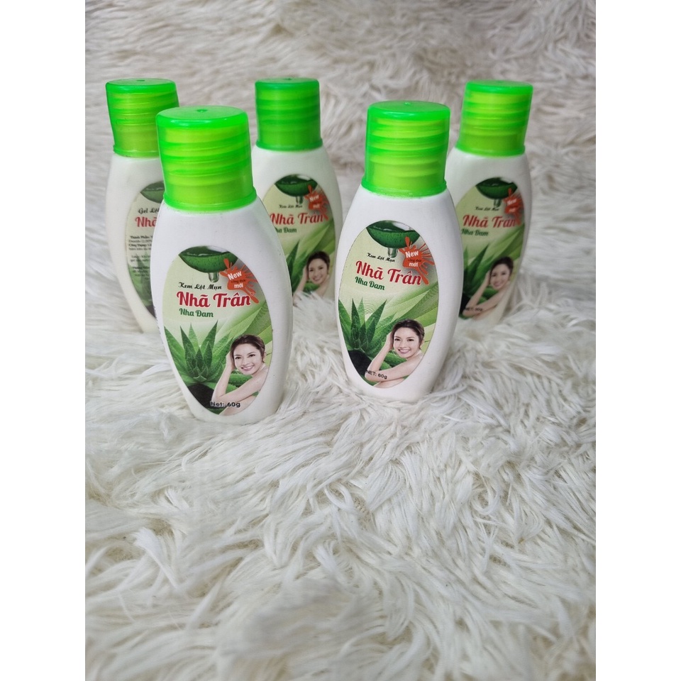 GEL LỘT MỤN CÁM NHÃ TRÂN 60G