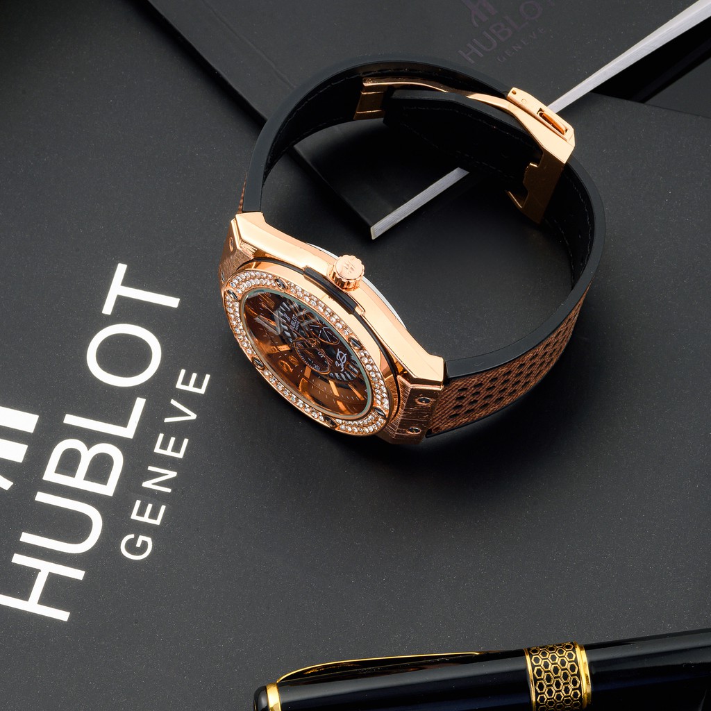 Đồng hồ nam Hublot mặt tròn size 42 caro cao cấp dây da chống nước DH204 shop106 | BigBuy360 - bigbuy360.vn