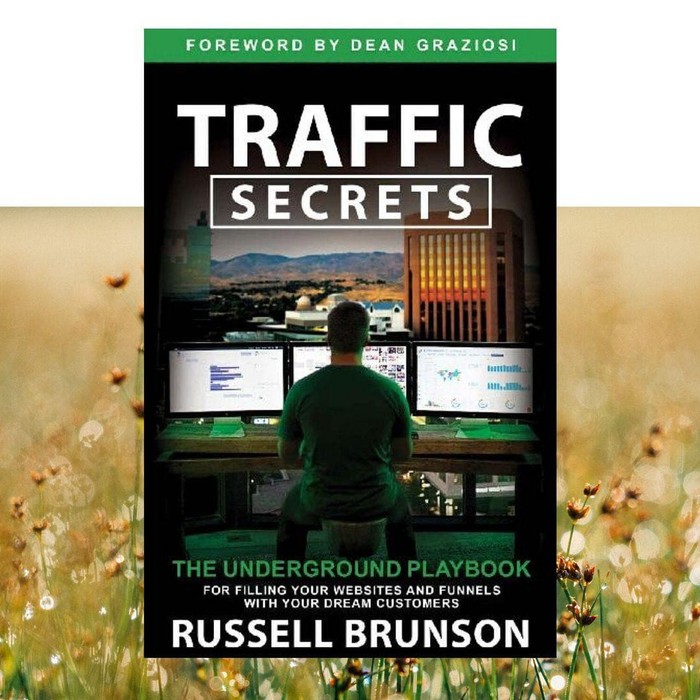 Sách - Traffic Secrets - Bí Mật Traffic (Russell Brunson) Tặng Kèm Bookmark