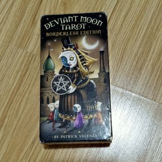 Bộ bài Deviant moon tarot