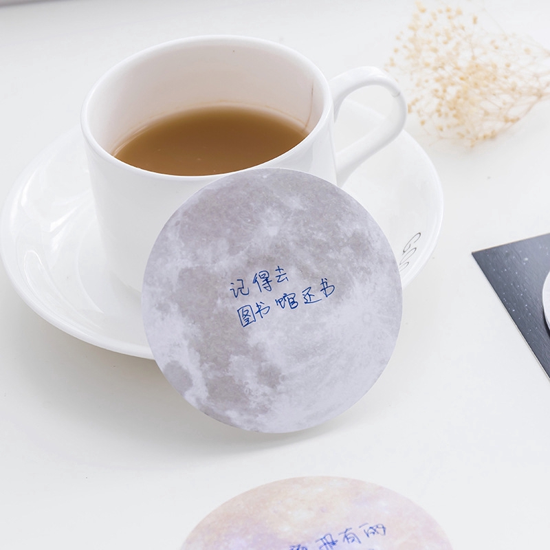 Set 30 tờ giấy dán ghi chú họa tiết hành tinh dễ thương