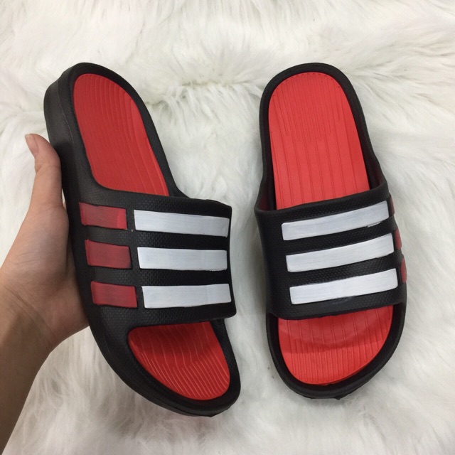 Giày dép giá sỉ Huyền Nga