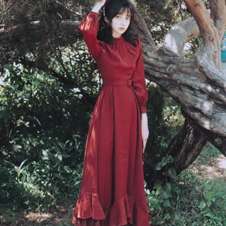 Váy maxi dáng dài đuôi cá đỏ cổ bèo tay dài phồng tay bồng hở lưng