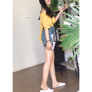 Áo trễ vai cột nơ