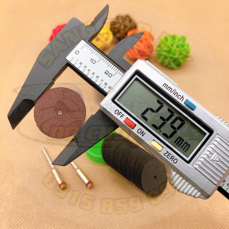 Hộp 36 đá cắt mài mini + 2 thanh trục giữ đá. Dùng cho máy khoan mài cắt cầm tay mini