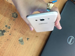 Điện thoại samsung galaxy j7 (2016)