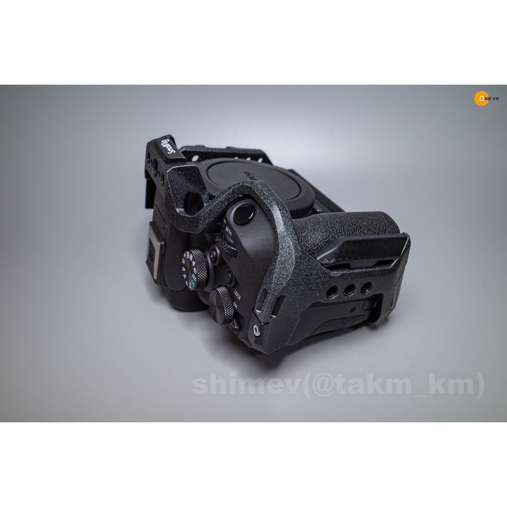 SmallRig Khung bảo vệ máy ảnh Canon EOS R10 code 4004