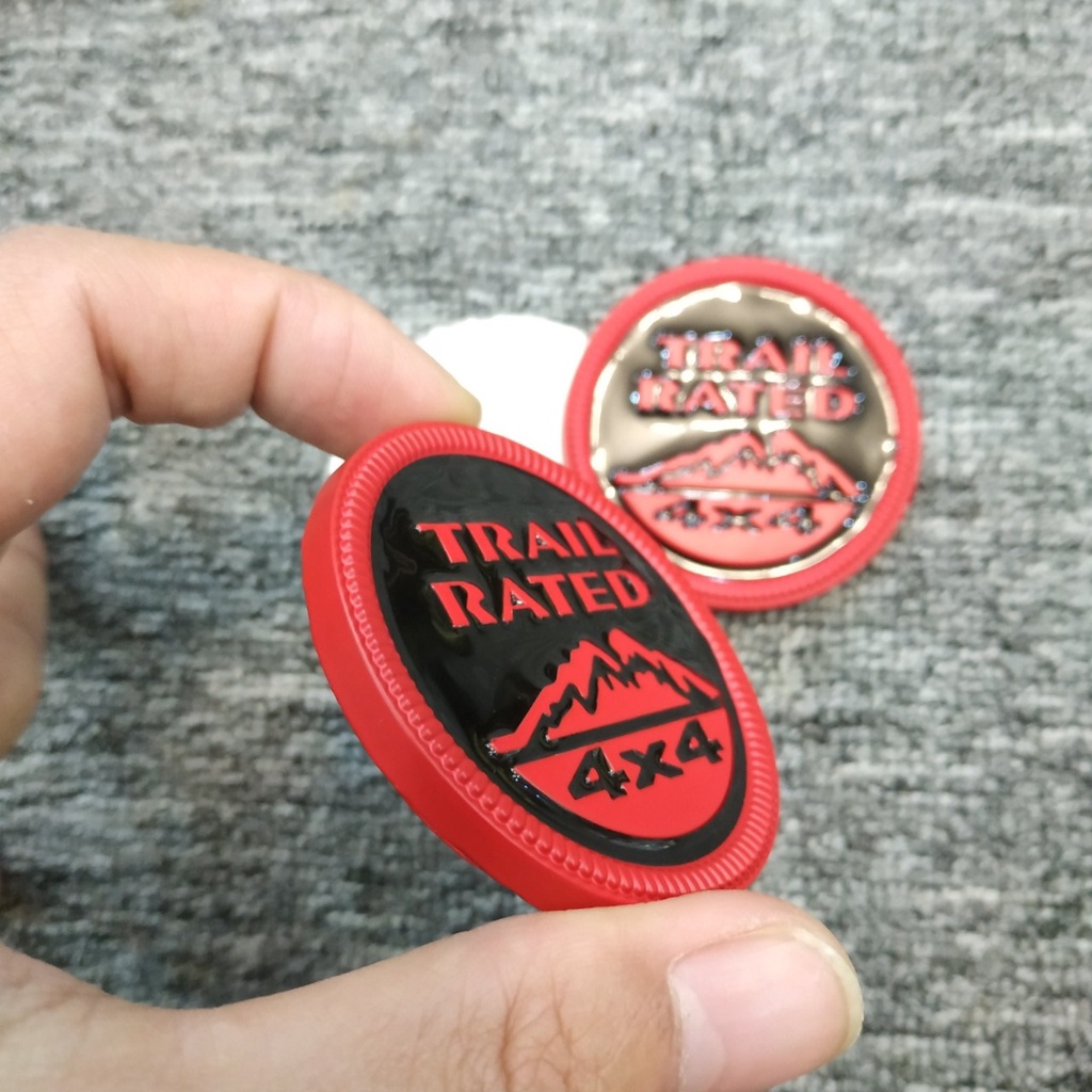 Logo dán xe Trail Rated tròn hợp kim đường kính 6.2cm