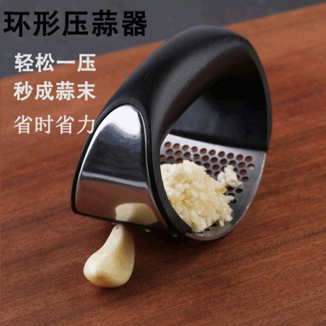 Dụng Cụ Nghiền Tỏi Bằng Thép Không Gỉ