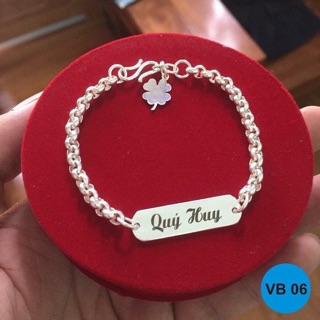 Mặt dây chuyền khắc tên cho bé