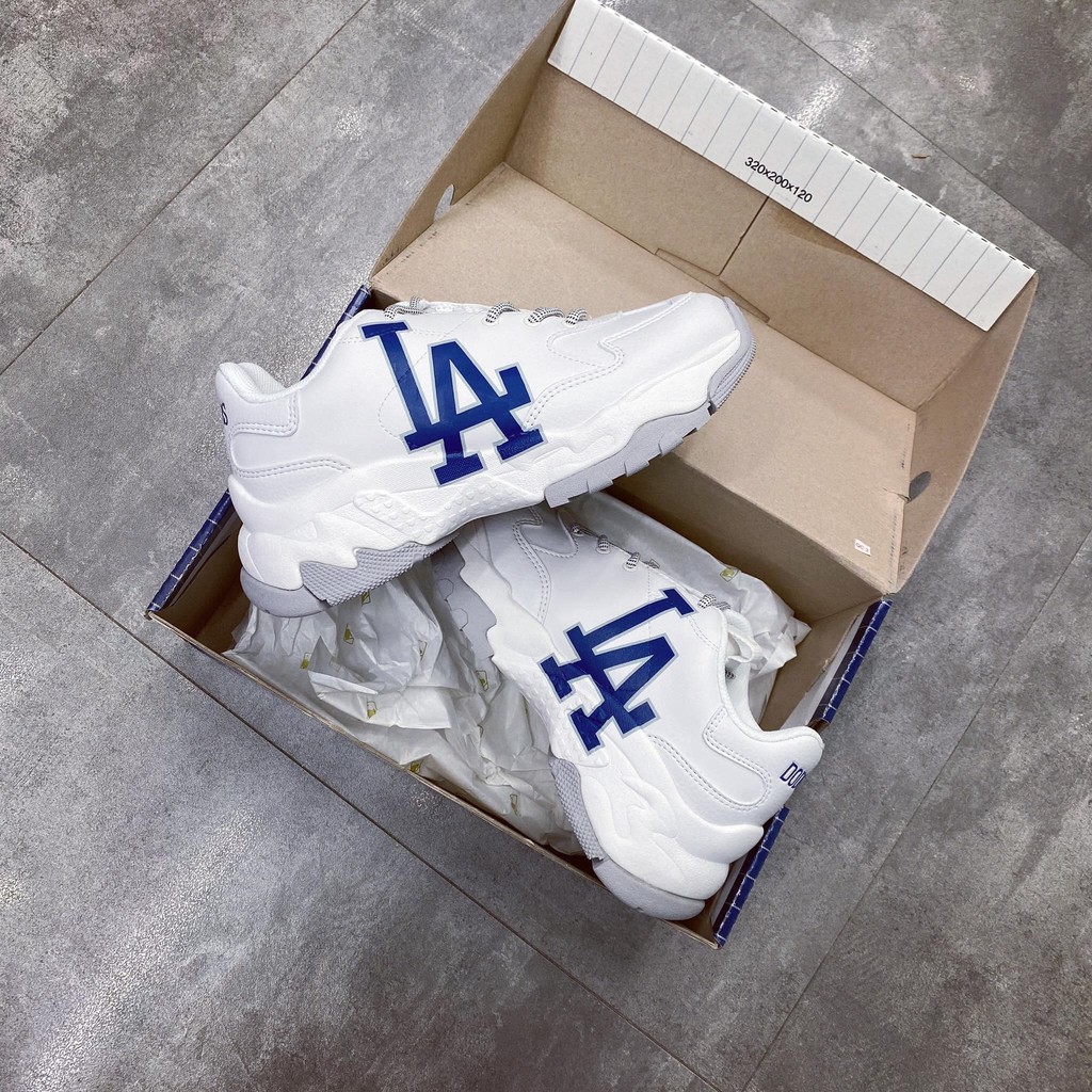 Giày Sneaker, Giày Thể Thao Mẫu Hot Nam Nữ R11