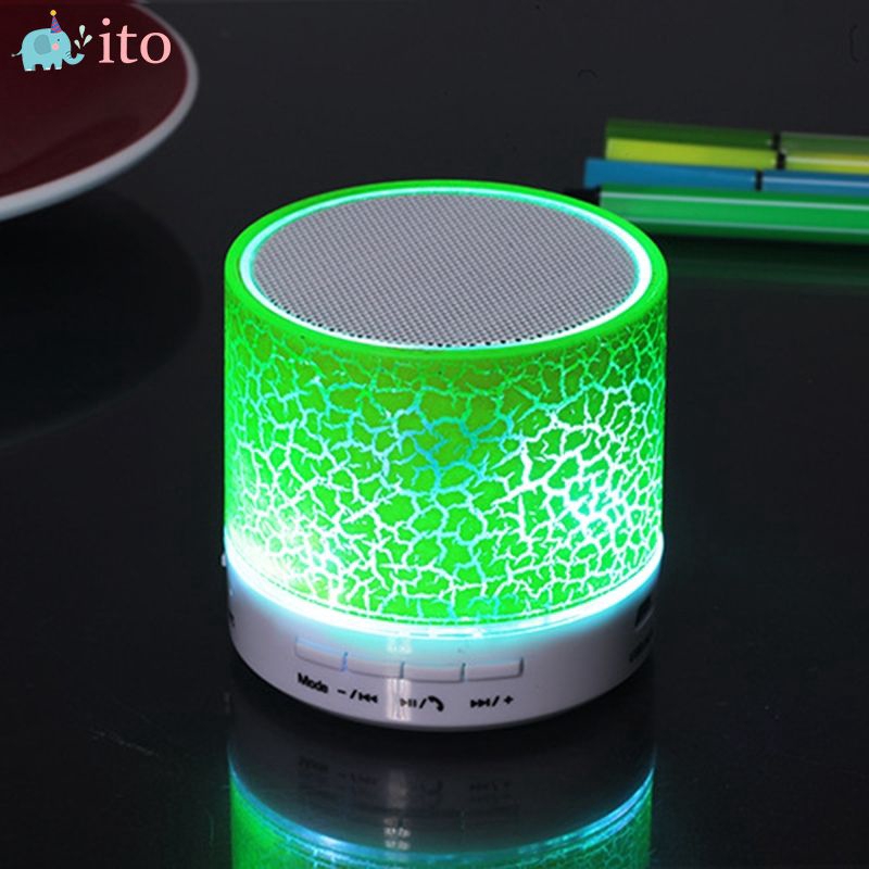 Loa bluetooth mini không dây tích hợp đèn LED đẹp mắt cho xe hơi