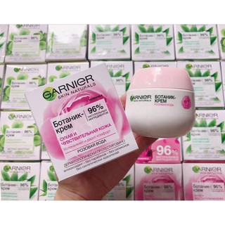 Kem dưỡng ẩm Garnier hoa hồng cho da khô