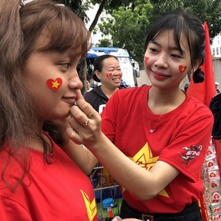 Sticker lá cờ dán mặt, hình trái tim/ lá cờ cho ngày lễ, kỷ niệm, Quốc khánh, văn nghệ - Combo 8 cặp