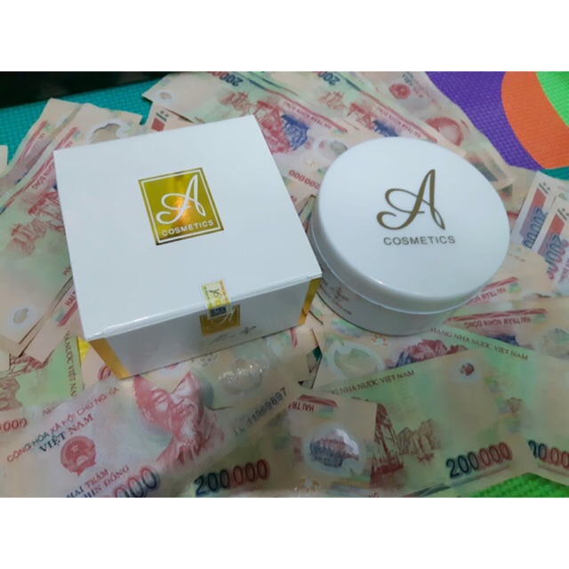 Kem Body Mềm - Siêu Trắng Da