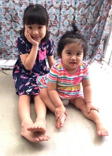 Đầm thun Gymboree bé gái