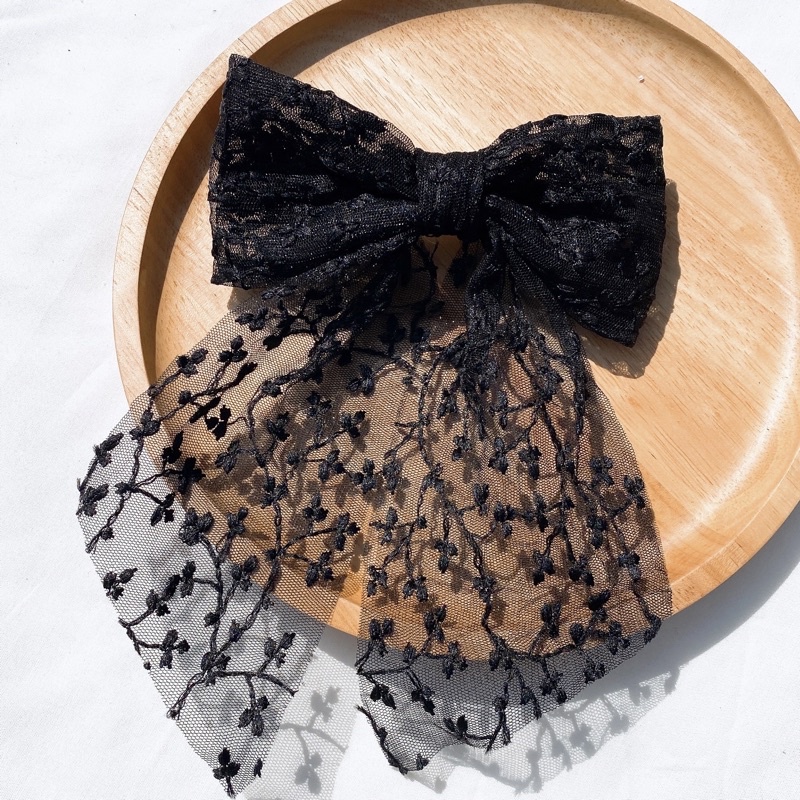 Kẹp tóc nơ ren đuôi dài phong cách cổ điển Loli. Kẹp có 3 nắc tăm giảm phù hợp với tóc ít, nhiều