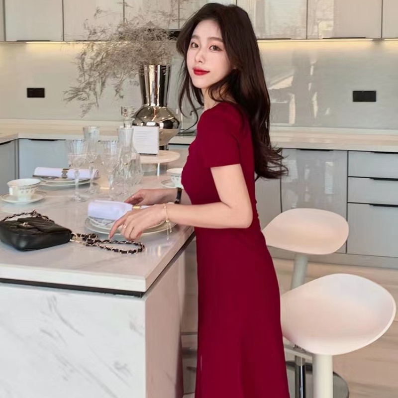 Đầm ôm Perty phong cách thời trang Hàn Quốc cho nữ