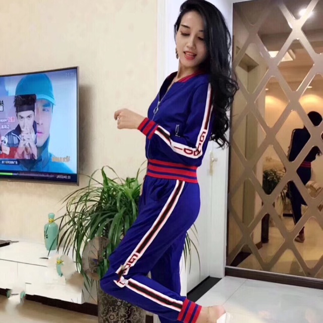 Sét thể thao cổ bomber