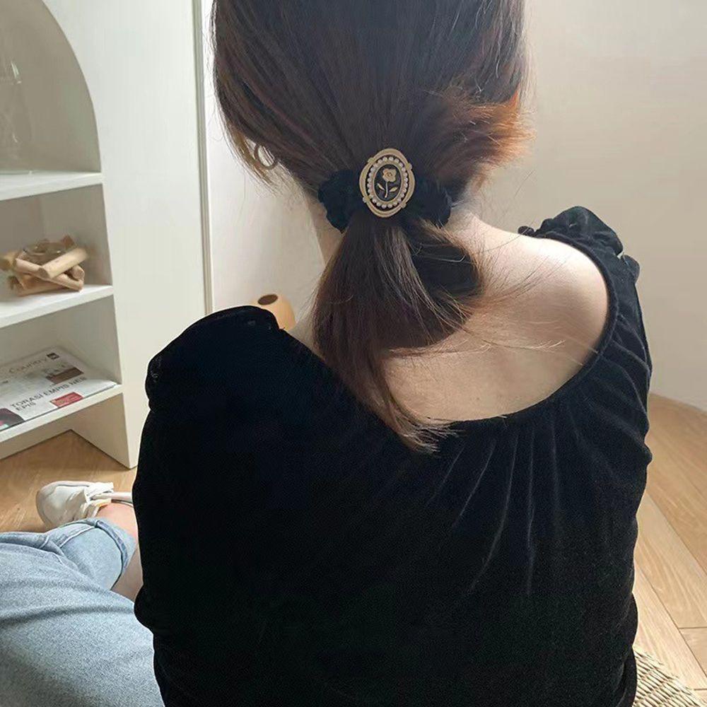 Dây Buộc Tóc Vải Satin Họa Tiết Hoa Phong Cách Retro Thanh Lịch Cho Nữ