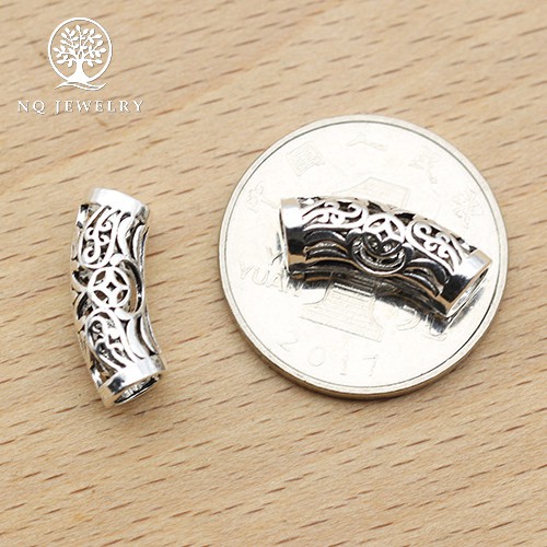 Charm bạc hình trụ dài họa tiết hoa văn - NQ Jewelry