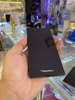 BlackBerry Leap