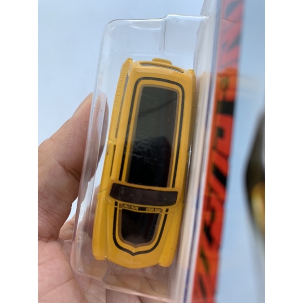 Xe Hot Wheels Custom '69 Volkswagen Squareback