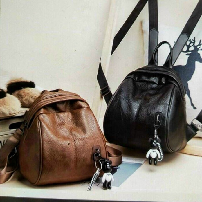 - @ Sale off 50% : ba lô da nữ chất mềm siêu yêu nhiều ngăn(sẵn màu đen, nâu)//