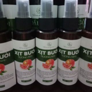 Xịt bưởi kích mọc tóc