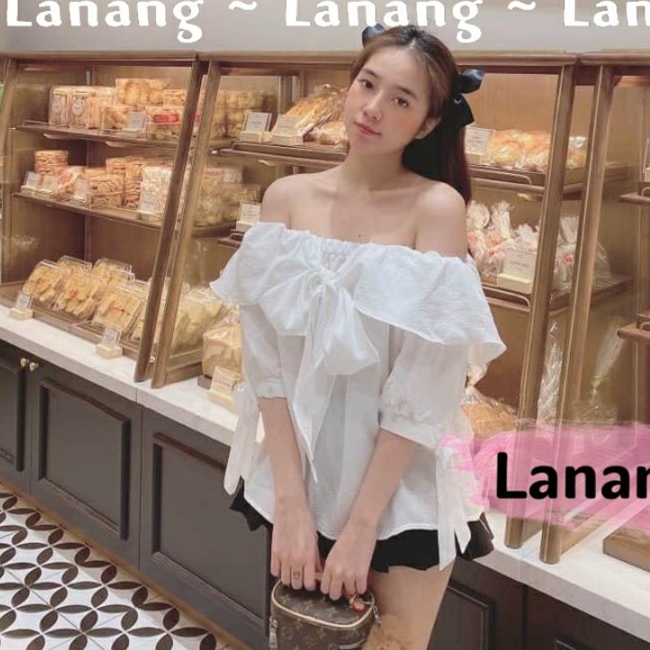 Áo trễ vai thắt nơ ngực viền bèo nhẹ nhang dành cho các ban trẻ - Shop lanang_vn