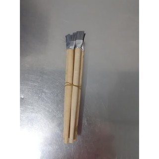 Bàn chải sắt cán dài (bút sắt)