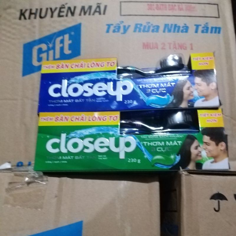 Kem đánh răng CLOSEUP 230g