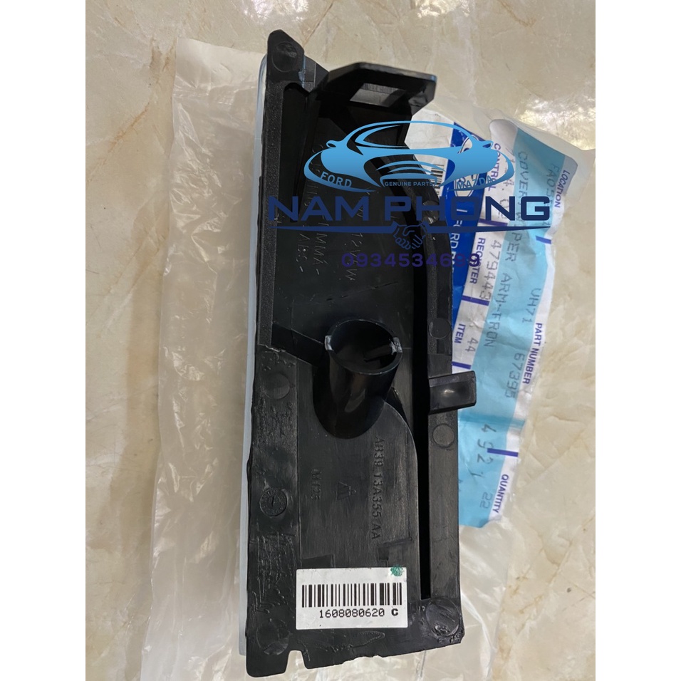 Đèn xi nhan trên gương Ranger Everest 16 RH LH - AB3913A355AA / AB3913A356AA