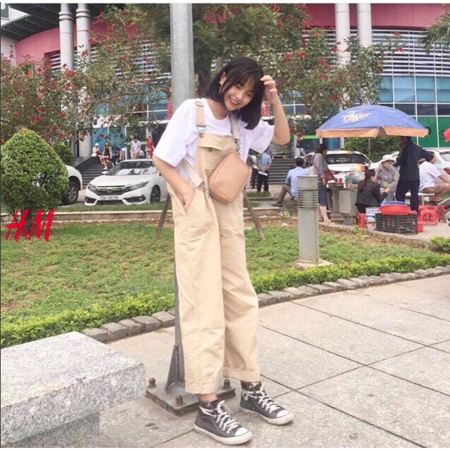 Quần Yếm kaki 2 túi hộp dễ thương .