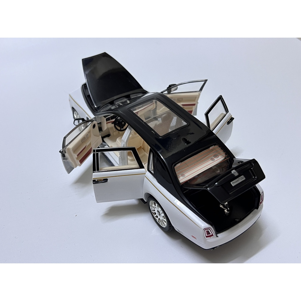 Xe mô hình hợp kim Rolls Royce Phantom Mansory 1:24 Mini Auto