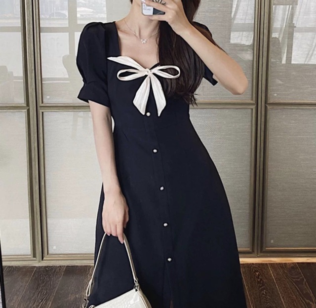 Đầm cổ vuông tiểu thư đen phối nơ cổ | BigBuy360 - bigbuy360.vn