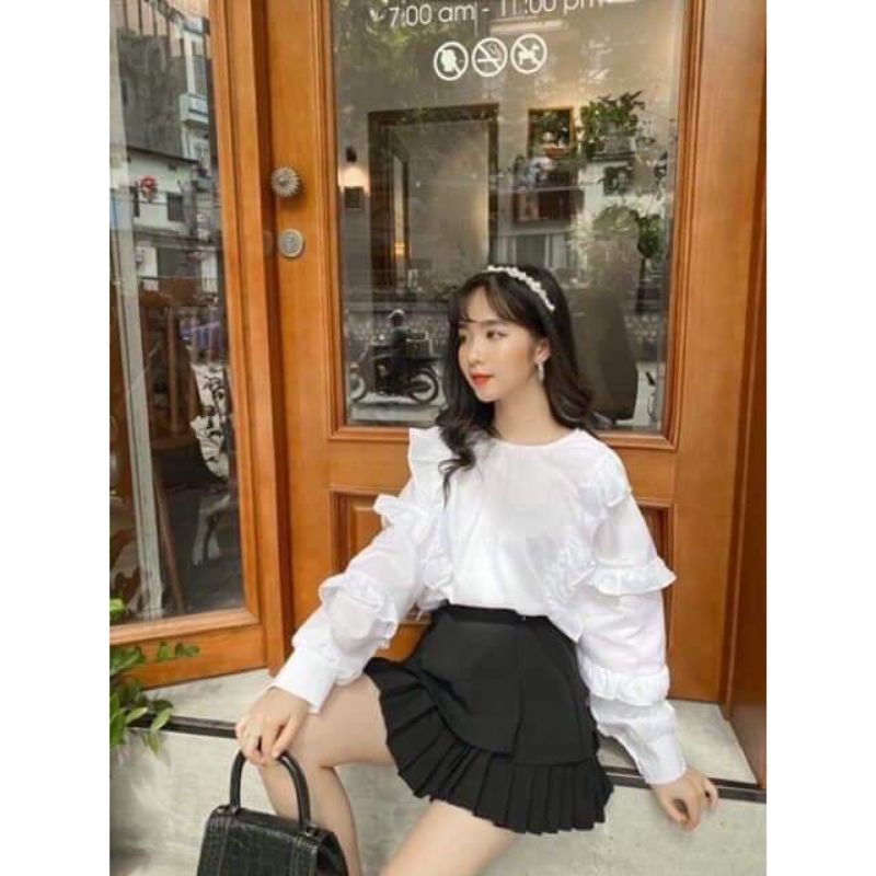 Áo sơ mi bèo trắng, tay dài siêu dễ thương.