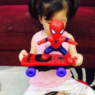 Siêu nhân trượt ván