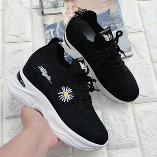 Giày nữ độn đế 5 phân hoa cúc siêu hót